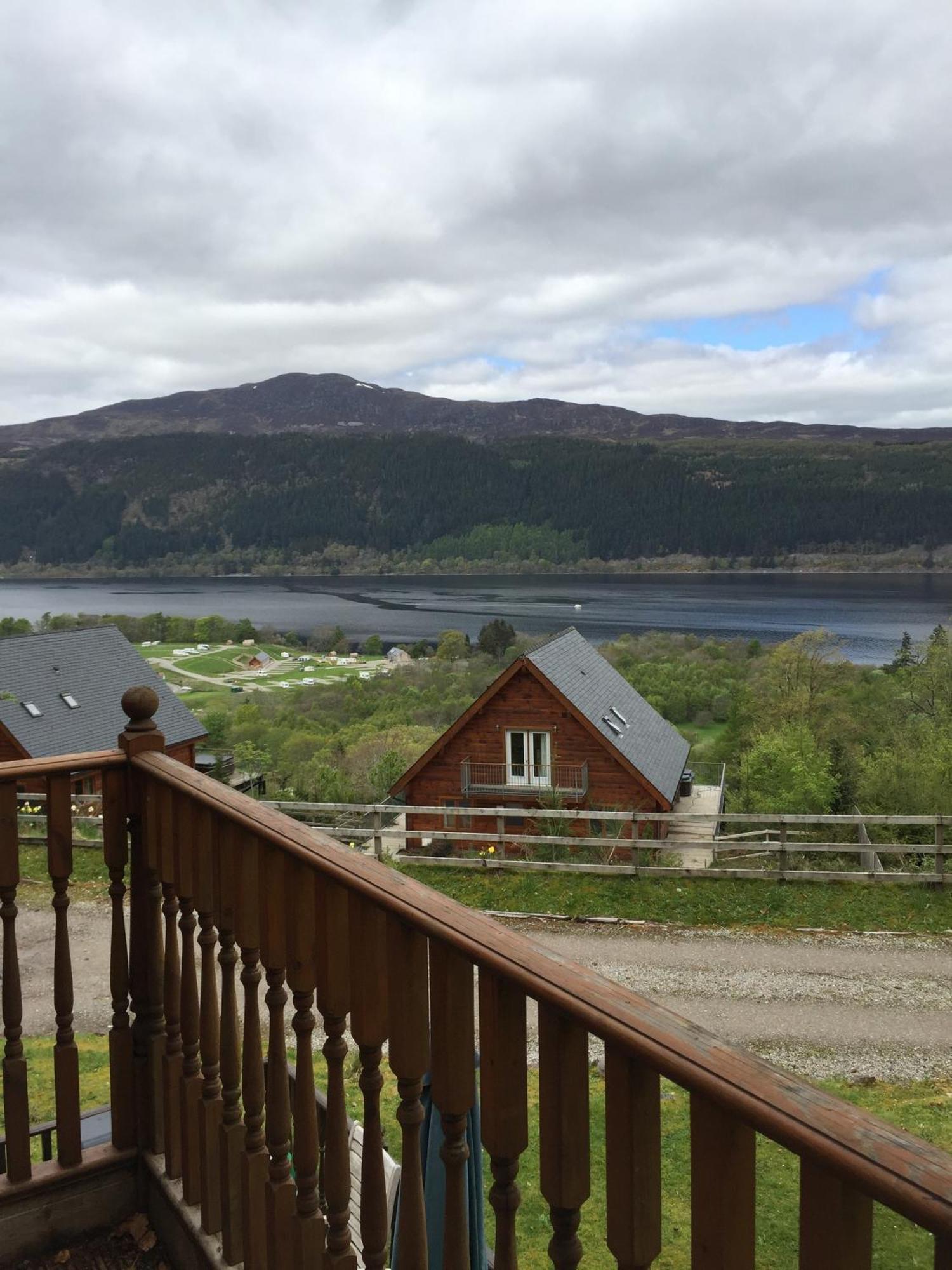 Lodges On Loch Ness インヴァネス エクステリア 写真