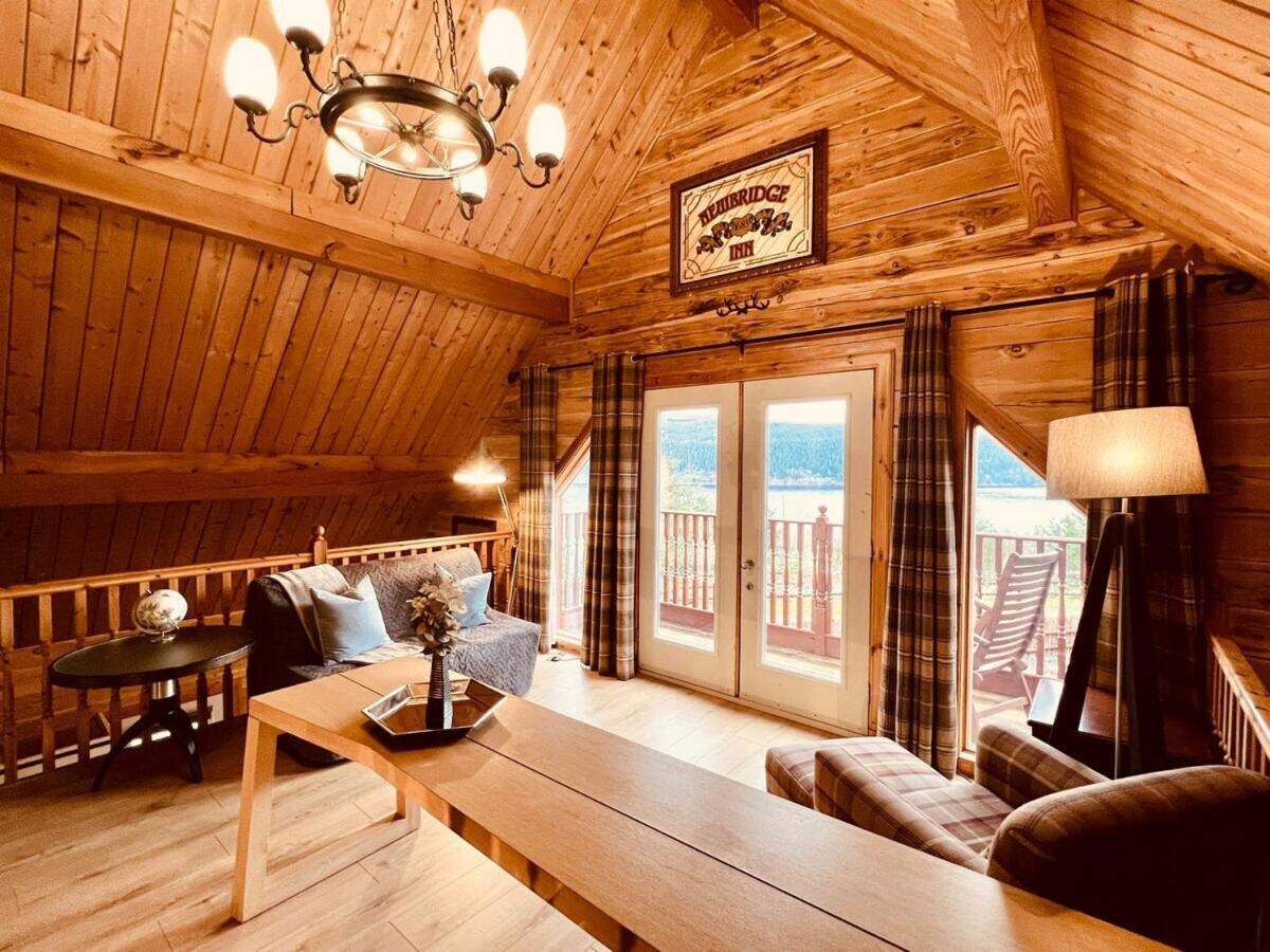 Lodges On Loch Ness インヴァネス 部屋 写真