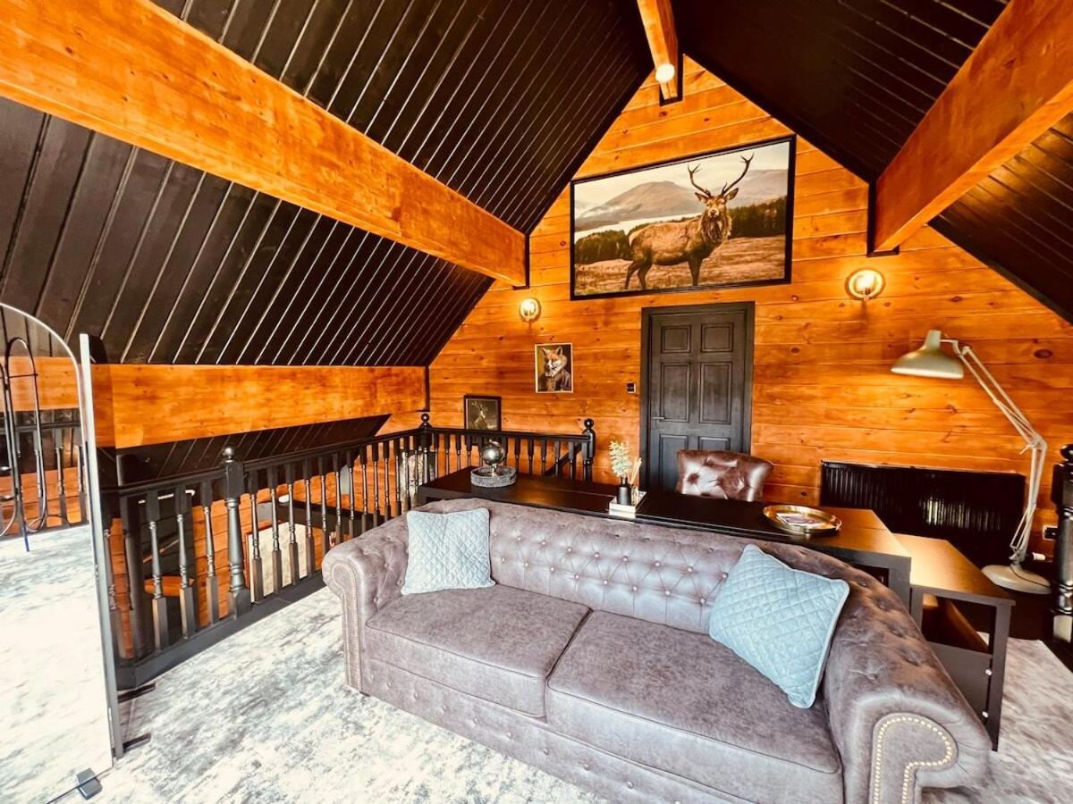 Lodges On Loch Ness インヴァネス エクステリア 写真