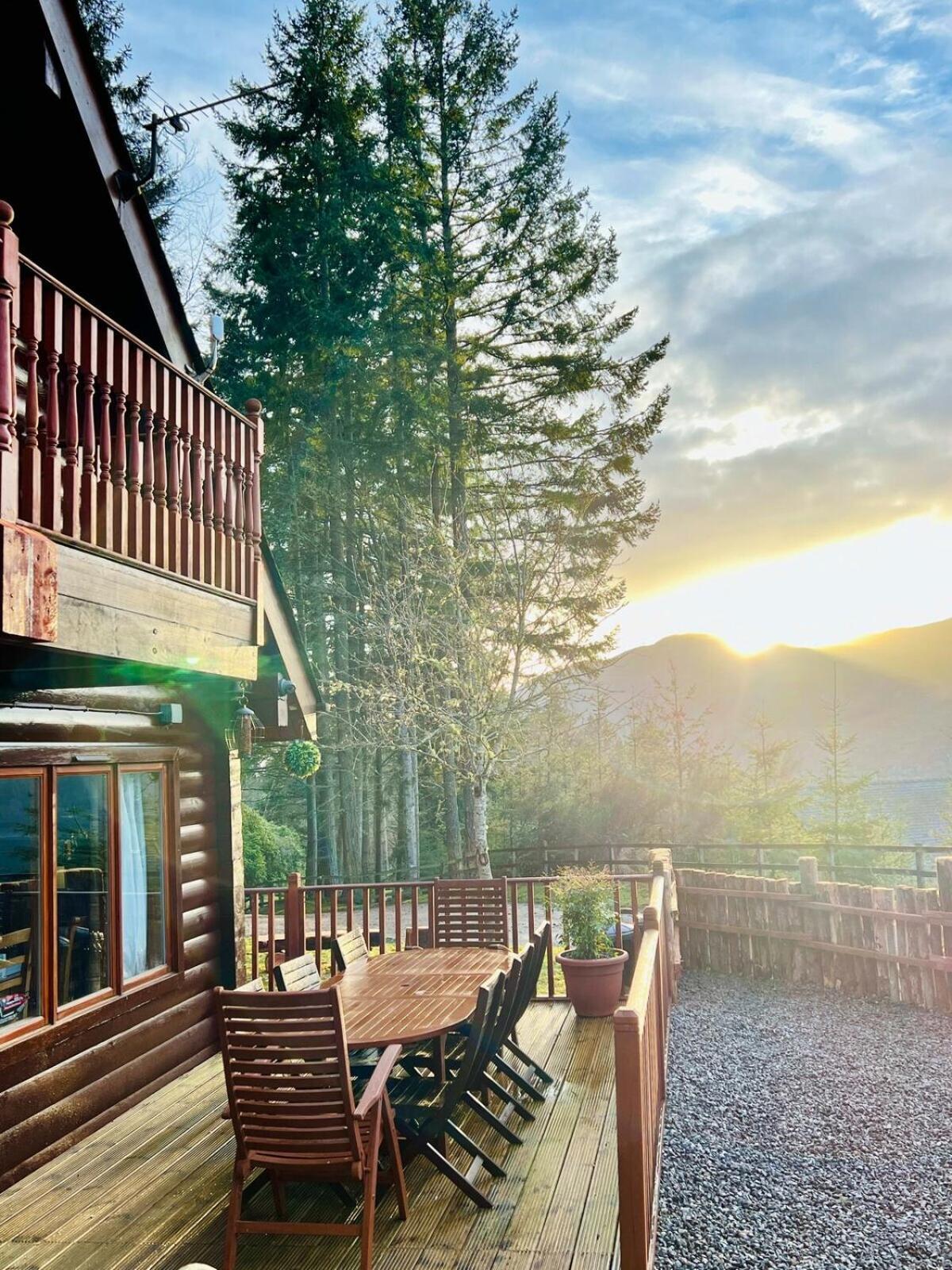 Lodges On Loch Ness インヴァネス エクステリア 写真