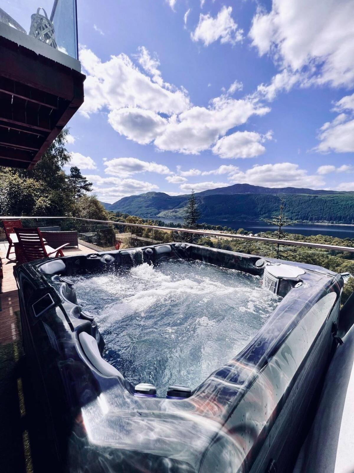 Lodges On Loch Ness インヴァネス エクステリア 写真