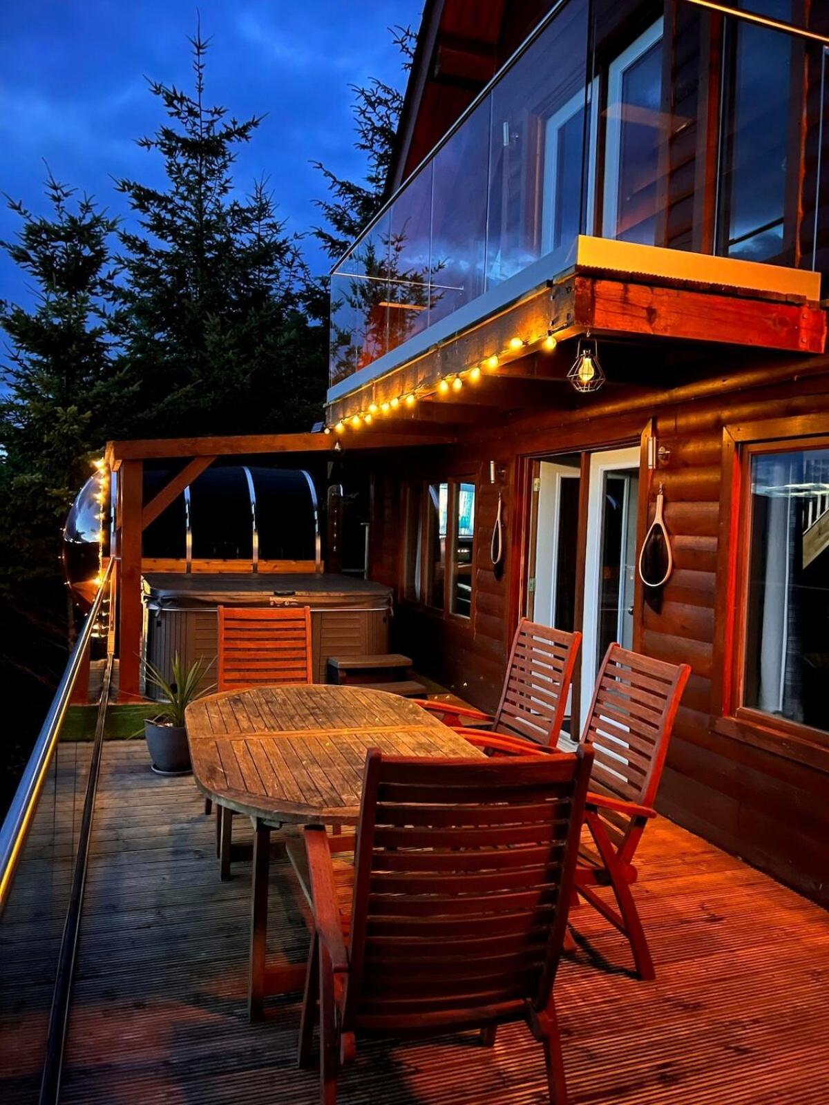 Lodges On Loch Ness インヴァネス 部屋 写真