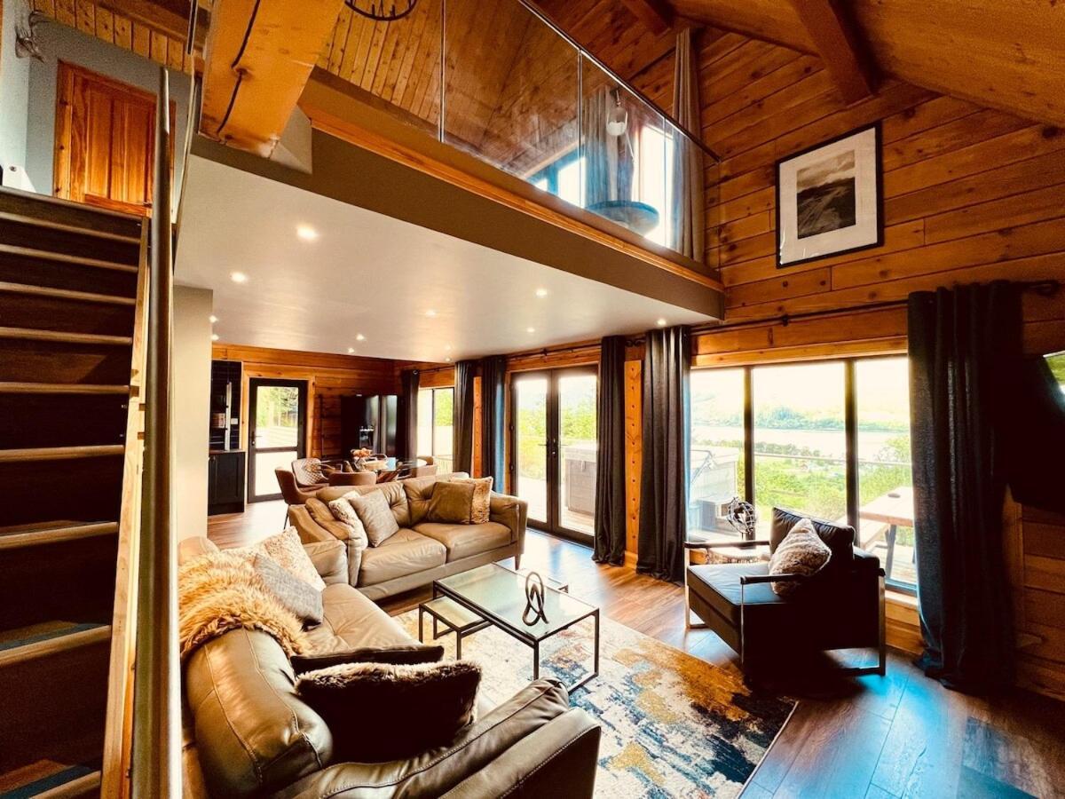 Lodges On Loch Ness インヴァネス 部屋 写真